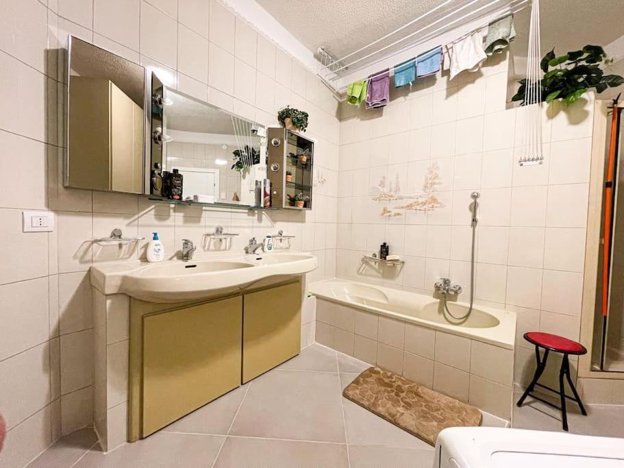 III - Cozy Single Room A Milano Esterno foto